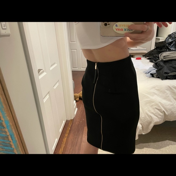 Black Pencil Skirt - Picture 2 of 3